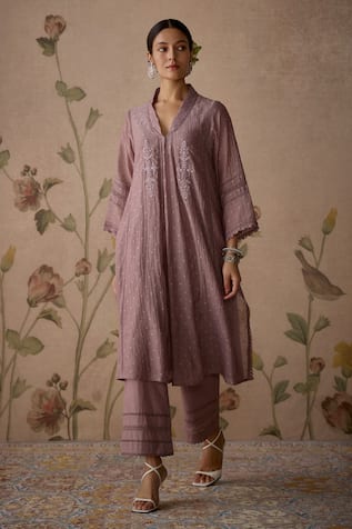 Kritika Dawar Chanderi Choga Kurta & Pant Set 