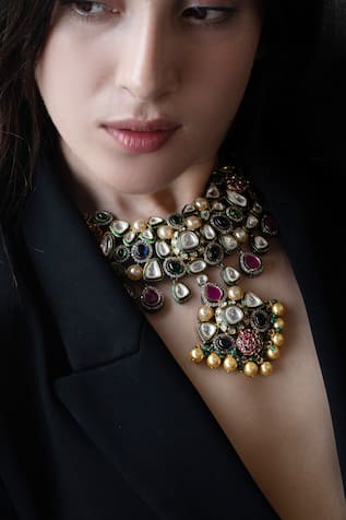 Do Taara Victorian Polki Embellished Choker Set 