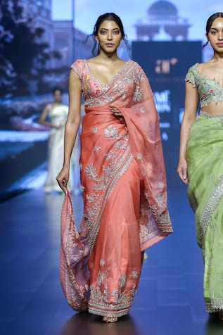 Anushree Reddy Thithli Zardozi Embroidered Saree With Unstitched Blouse Piece 