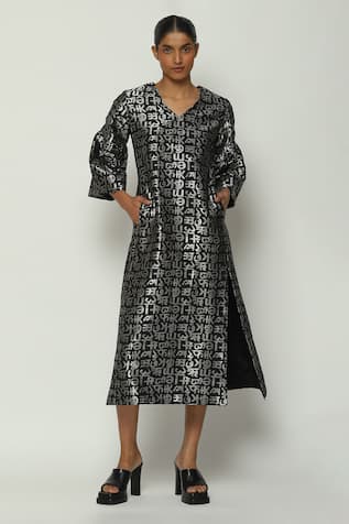 Calligraphy Zari Cutwork Pattern Midi Dress 