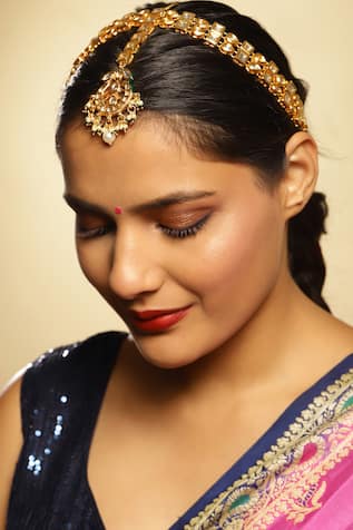 Ruby Raang Kundan Embellished Mathapatti 