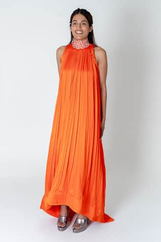 Neora By Nehal Chopra Braided Neck Trail Gown 