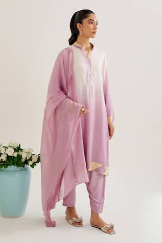 Siyona by Ankurita Chhui Ombre Kurta Set 