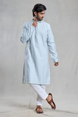 Geometric Thread Embroidered Kurta & Pant Set 