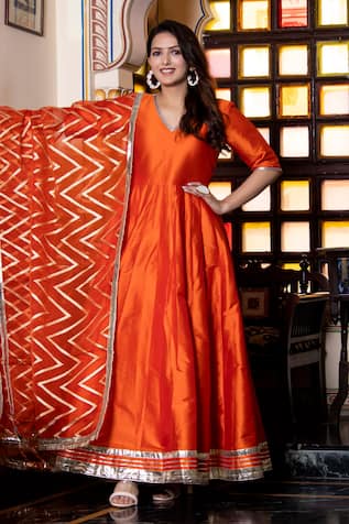 Bannhi By Priyanka Rathore Anarkali With Chevron Work Dupatta 