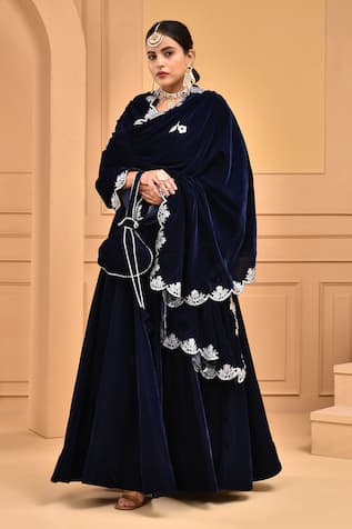 Bannhi By Priyanka Rathore Lehenga Set With Scallop Border Embroidered Dupatta 
