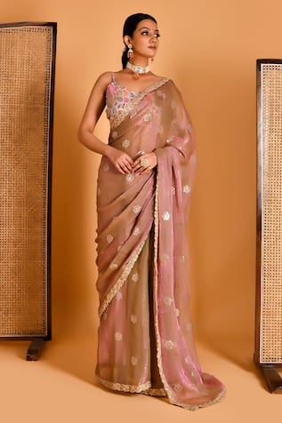 Bannhi By Priyanka Rathore Floral Embellished Saree With Blouse 