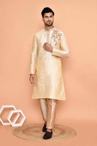 Floral Embroidered Kurta With Pant 