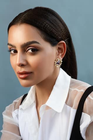 Shazé Nimbus Floral Carved Stud Earrings 