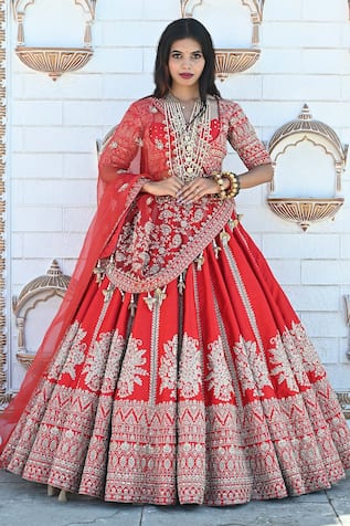 TANUSHAVY COUTURE Floral Butti Embroidered Bridal Lehenga Set 