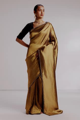 Taisha Woven Stripe Banarasi Saree Set 