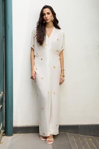 Meesa Heart Embroidered Kaftan 