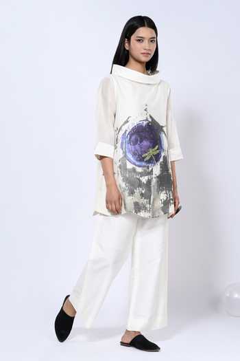 Taika By Poonam Bhagat Abstract Dragonfly Pattern Short Tunic With Pant 