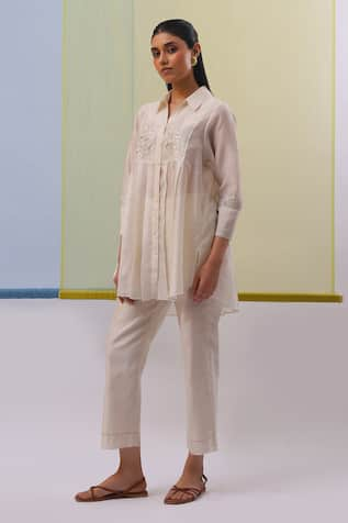 Sue Mue Leen Bloom Gara Embroidered Pleated Tunic With Pant 