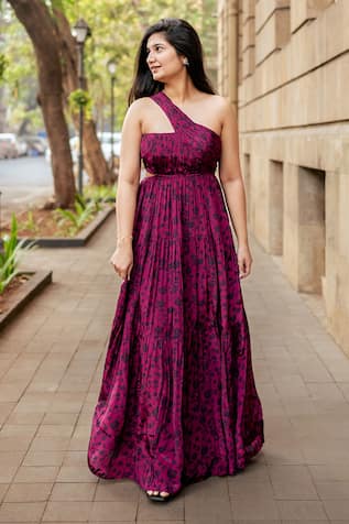 Essay by Sumedha Agrawal Floral Print Tiered Dress 