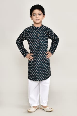 Samyukta Singhania Buta Print Kurta With Pant 