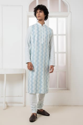 Darshika Menswear Printed Panelled Pleat Kurta & Churidar Set 