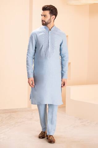 Amit Arora Dori Embroidered Kurta With Aligadhi 