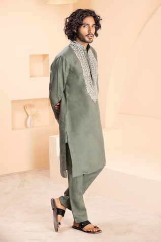 Amit Arora Zari Embroidered Kurta With Aligadhi 