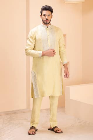 Amit Arora Embroidered Zari Kurta With Aligadhi 