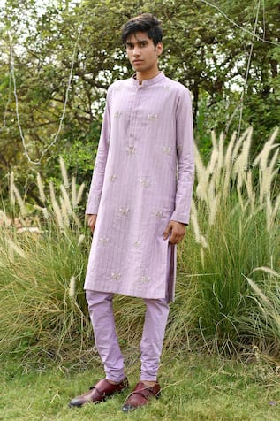 House of KOA Butterfly Embroidered Kurta Set 