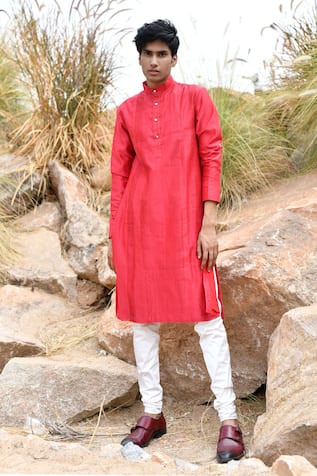 House of KOA Urban Pleated Kurta Set 