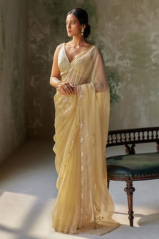 Zoon Floral Placement Embroidered Saree With Blouse 