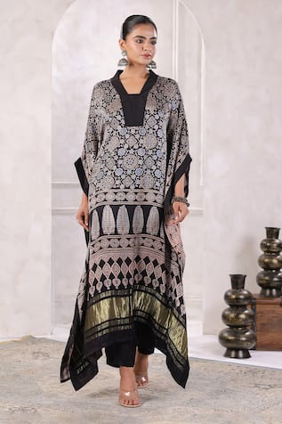 Geroo Jaipur Silk Floral Block Print Kaftan With Pant 