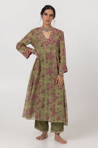 Pants and Pajamas Floral Print A-Line Kurta 