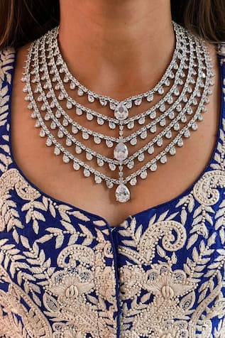 Five Layered Tear Drop Cutwork Necklace Set 