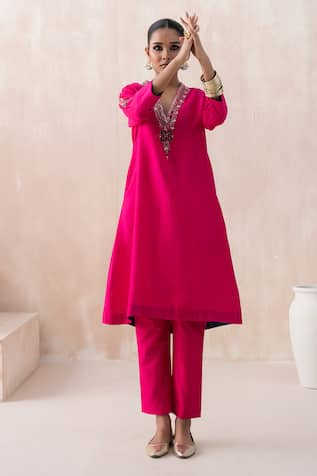 SAISHA Sequin Embellished Kaftan With Pant 