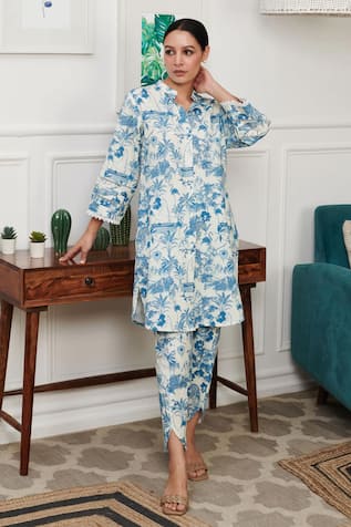 Rainas Tropical Safari Print Kurta With Tulip Pant 