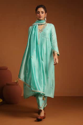 Label Niti Bothra Chunnat Zardozi Work Anarkali & Pant Set 