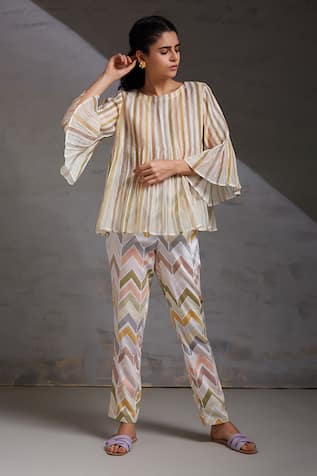 SHIKHA MALIK Khamosh Lamhe Chevron Print Pant 