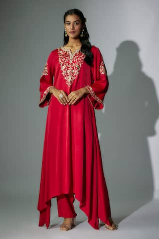 Nadima Saqib Embroidered Asymmetric Kurta & Pant Set 