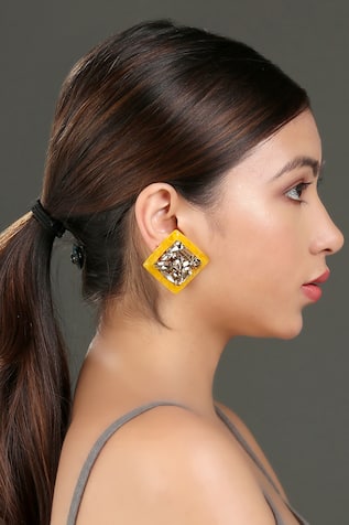 Bijoux By Priya Chandna Diamond Shaped Studs 