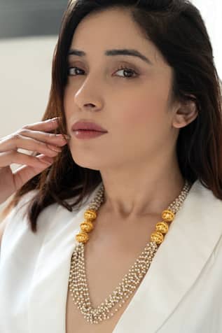 Pearl Embellished Long Necklace 