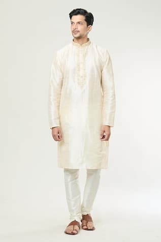 Thread Embroidered Straight Kurta 