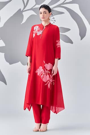 Nachiket Barve Thread Embroidered Asymmetric Kurta & Pant Set 