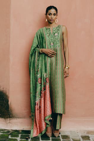 Drishti & Zahabia Hand Embroidered Neck Kurta Pant Set 