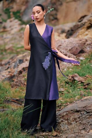 The Whole Nine Yards Moira Peacock Placement Embroidered Angarkha & Vibha Pant Set 