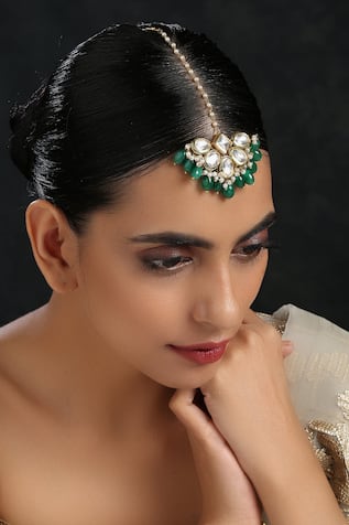 Kundan & Bead Embellished Maangtikka 