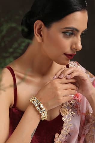 Paisley Pop Kundan Embellished Bracelet 
