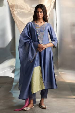 Charkhee Chanderi Embroidered Bodice Panelled Kurta Salwar Set 