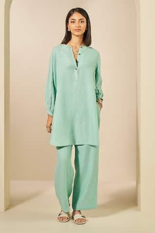 Grassroot By Anita Dongre Whirl Placed Threadwork Kurta With Pant 