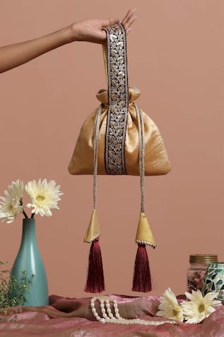 Swabhimann Sequin Embroidered Handle Potli 