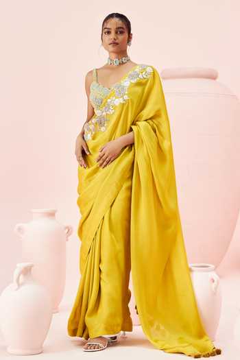 Bhumika Sharma Daisy Paisley Embroidered Saree With Blouse 