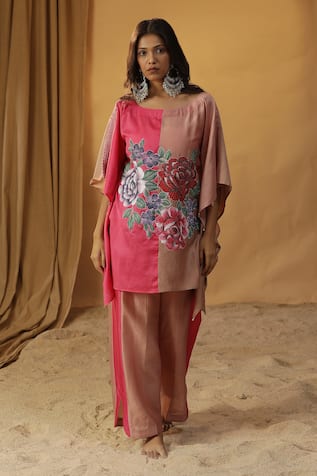 arpita sulakshana Floral Hand Painted Color Block Kaftan With Pant 