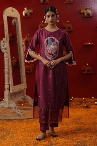 arpita sulakshana Bird Hand Painted Kurta & Pant Set 