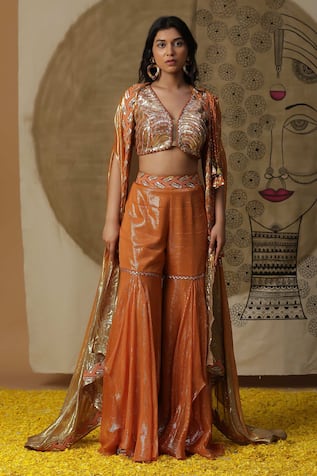 arpita sulakshana Hand Embroidered Palazzo Set With Cape 